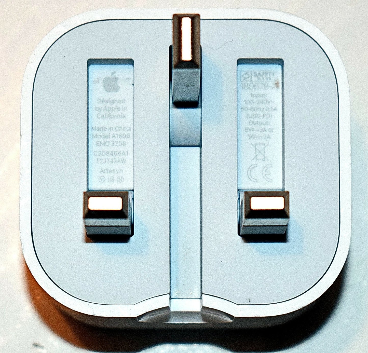 Apple Adapter 20W Fast Charging for iPhone & iPad