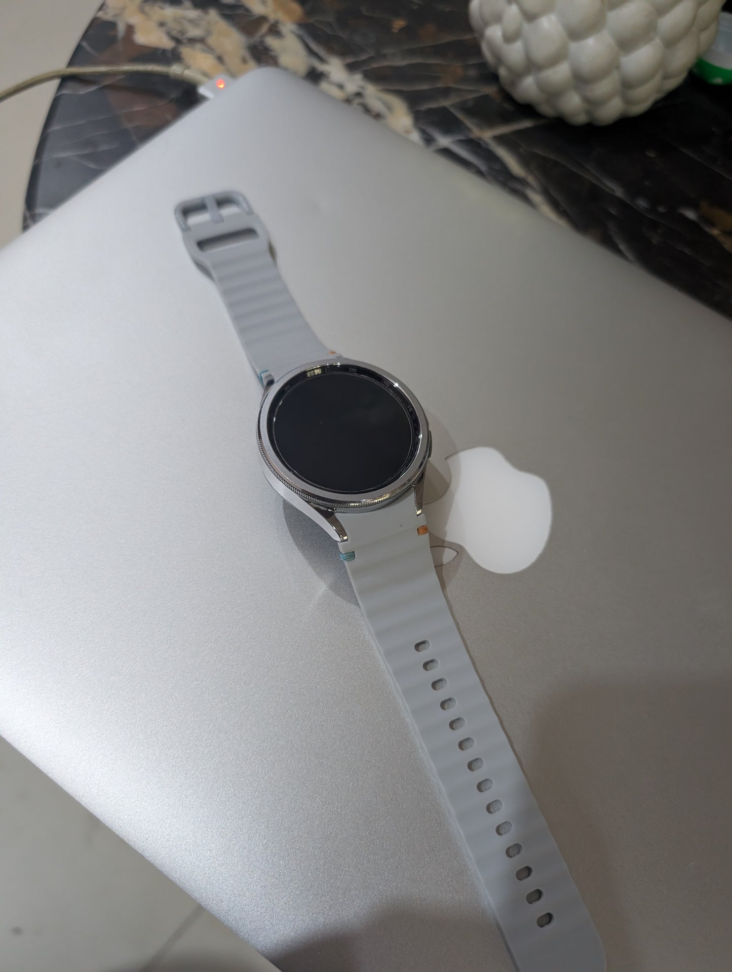 Samsung Galaxy Watch 6 Classic | Silver