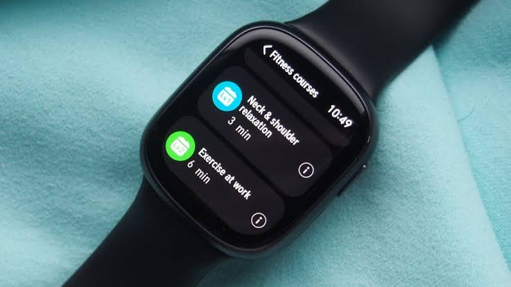 HONOR Watch 4 | 1.75” AMOLED | Bluetooth Calling | GPS | 14 Days Battery