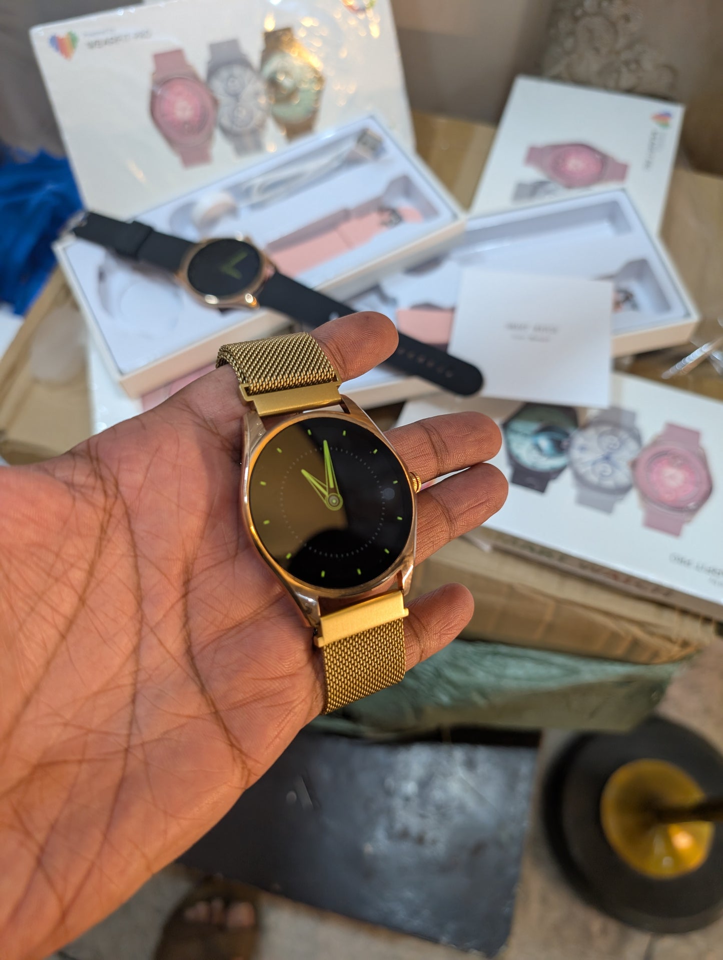 Ultra Thin Smart Watch AMOLED Display | Always on